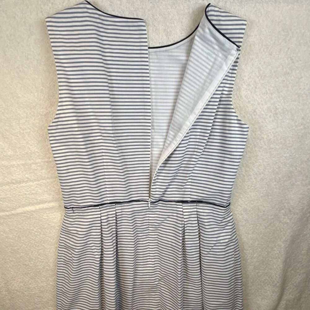 Brooks Brothers Stripe Floral Cut Out Dress 8 Blue White Applique Hem Sleeveless - Picture 14 of 16